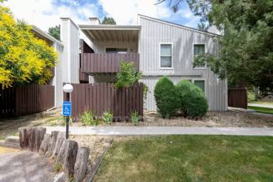 Main picture of 8050 Niwot Rd