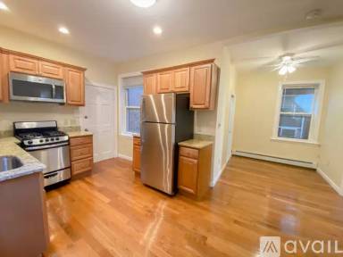 Main picture of 152 Salem St