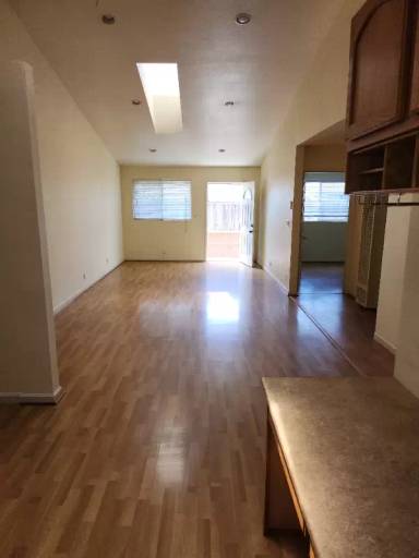 Main picture of 4249 W 136th St