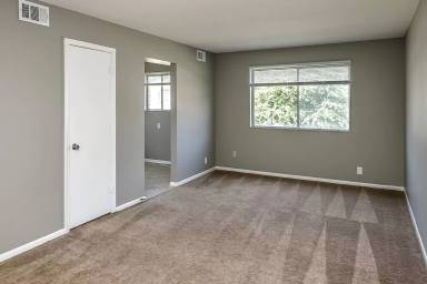 Main picture of 4621 Wakeley St