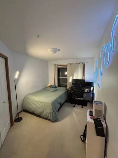 Main picture of 2111 Waverly Pl N