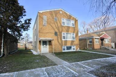 Main picture of 5110 W Quincy St