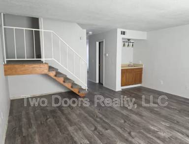 Main picture of 1303 Eastgate Dr