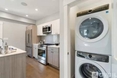 Main picture of 18 Armandine St