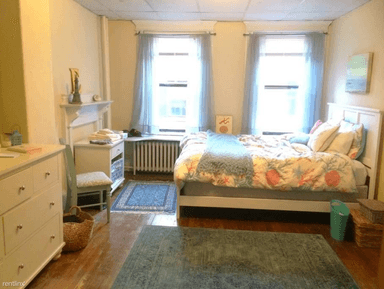 Main picture of 31 Temple St