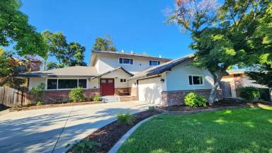 Main picture of 7021 Wilshire Cir