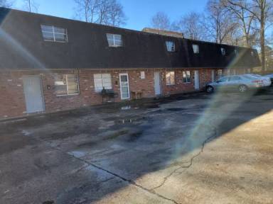 Main picture of Parkwood Apartments