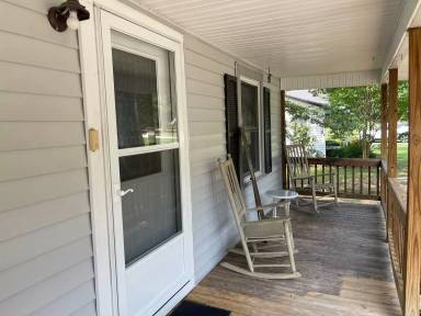 Main picture of 806 Allen Dr