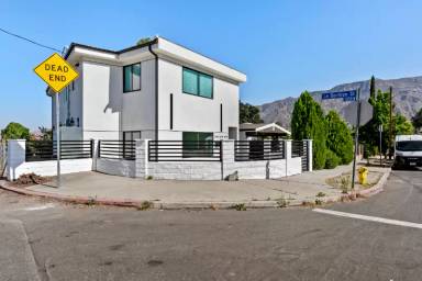 Main picture of 10943 Christine Way