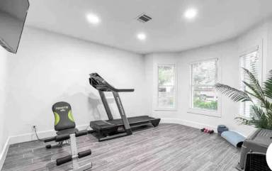 Main picture of 902 Lodosa Dr