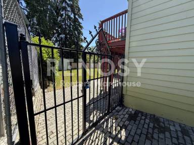 Main picture of 25406 35th Pl S
