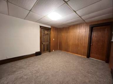 Main picture of 1131 College St N