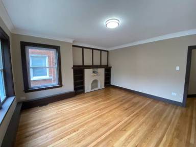 Main picture of 6640 S Fairfield Ave