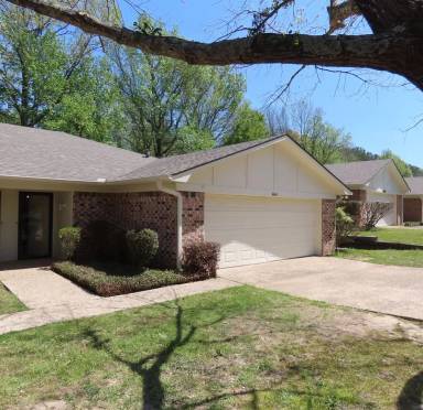 Main picture of 4404 Edinburgh Dr