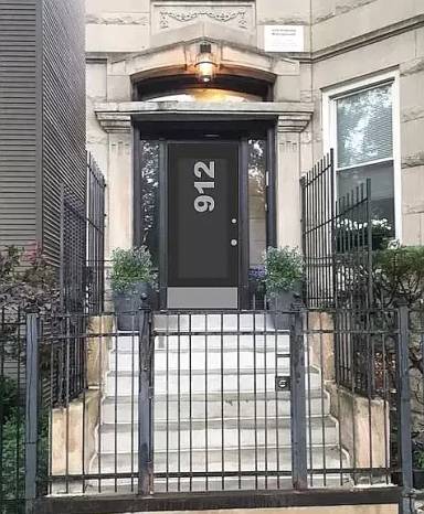 Main picture of 912 N Richmond St