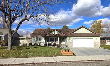 Main picture of 1882 E Cougar Creek Dr