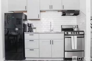 Main picture of 404 22nd Ave N
