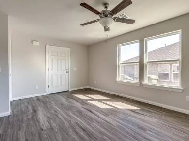 Main picture of 1102 Ashton Ln