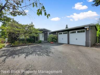 Main picture of 2561 123rd Ave SE