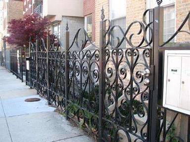 Main picture of 1308 N Greenview Ave