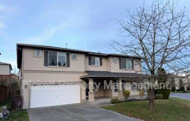Main picture of 560 NW Arendal Way