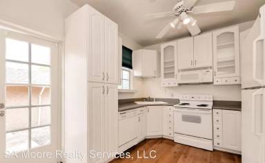 Main picture of 1347 N Euclid Ave