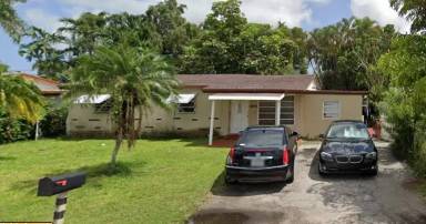 Main picture of 4214 SW 49th Ct