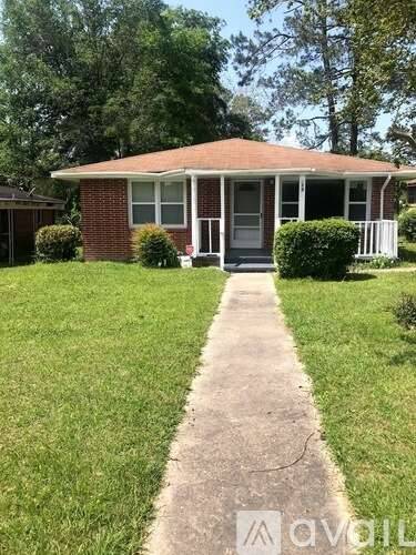 Main picture of 713 Sunset Dr