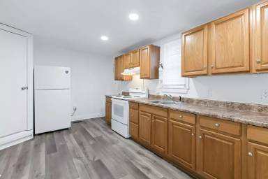 Main picture of 344 N 7th St