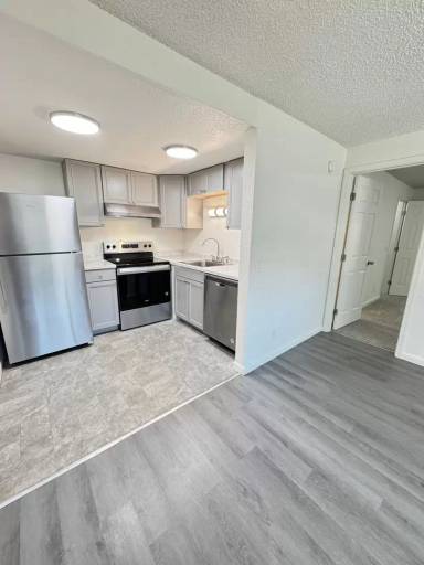 Main picture of 520 23rd St SE