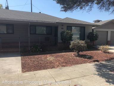 Main picture of 22597 Norwood Dr