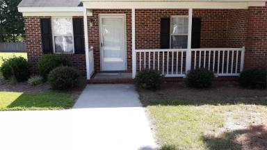 Main picture of 709 Carter St
