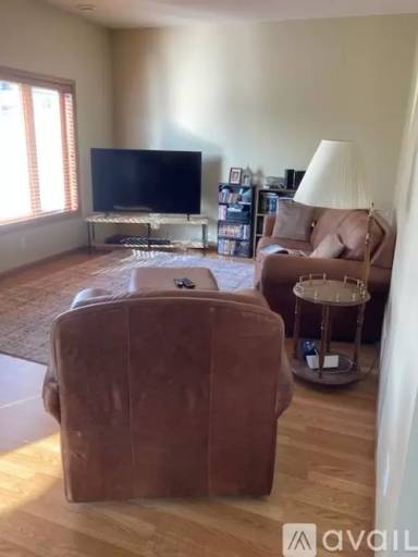 Main picture of 2101 Linden Trl