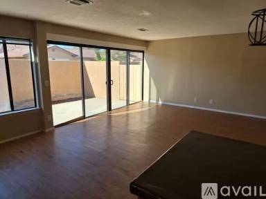 Main picture of 27535 Lakeview Dr