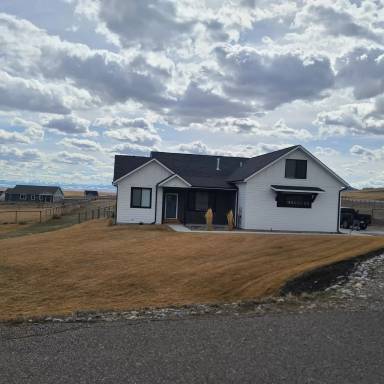 Main picture of 19 Feather Meadow Ln