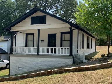 Main picture of 5819 F St