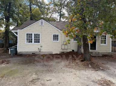 Main picture of 414B E Charlotte Ave