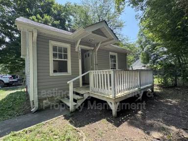 Main picture of 2455 Sink St