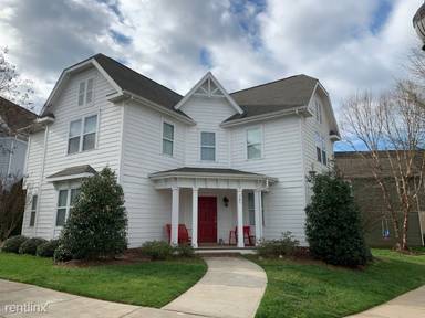Main picture of 306 Davidson Gateway Dr