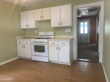 Main picture of 305 Julia St
