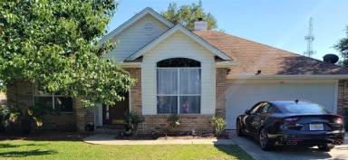 Main picture of 436 Ridge Wood Cir
