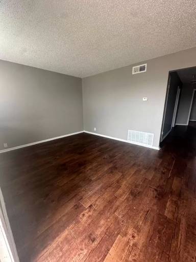 Main picture of 6917 Basilwood Dr