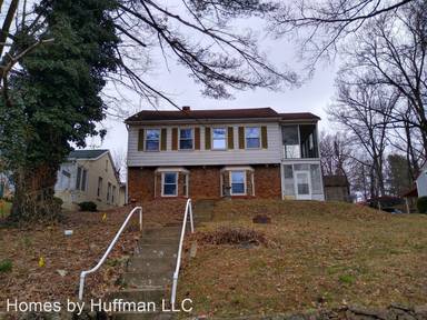 Main picture of 232 Fernwood Dr