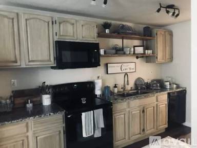 Main picture of 1811 FM 3424