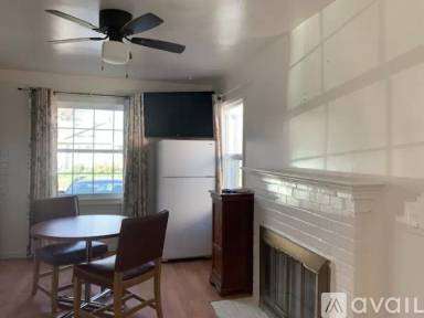 Main picture of 2710 Laguna St
