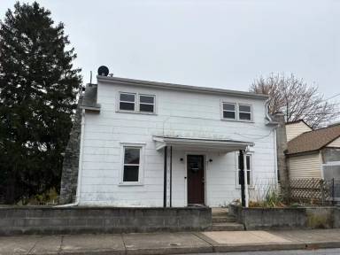 Main picture of 251 Wayne Ave