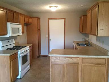 Main picture of 1700 Knights Ln