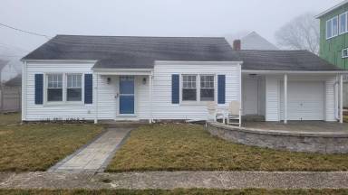 Main picture of 6 North Dr