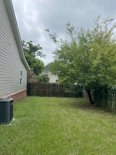 Main picture of 315 Graham St