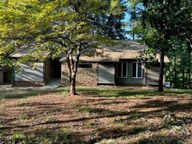 Main picture of 15128 Birling Rd